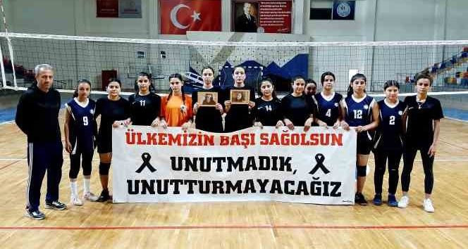 Depremde hayatını kaybeden arkadaşları için mücadele edecekler