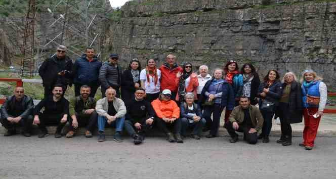 Yerli turistler Kato Dağı’nda