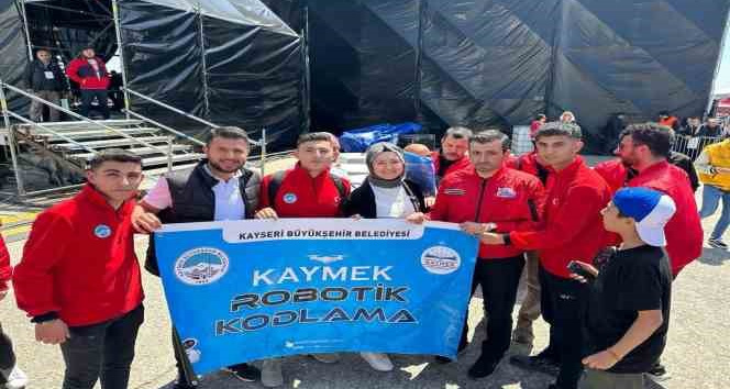Büyükşehir KAYMEK öğrencileri, TEKNOFEST 2023’ün heyecanını yaşadı