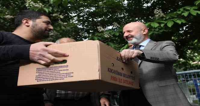 Başkan Çolakbayrakdar’dan  organik domates fidesi dağıtım etkinliğine davet