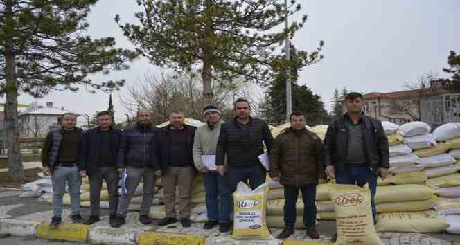 Ispartalı üreticilere tohum desteği