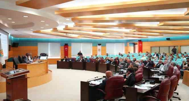 Başkan Bozdoğan: "Tarsusluların düşüncesini siyasi düşüncelerimizin üstünde gördük"