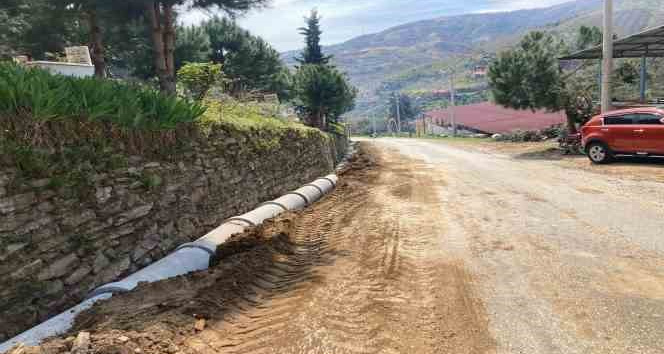 Nazilli Belediyesi Derebaşı Mahallesi’ndeki çalışmalarına başladı