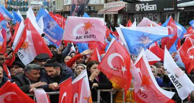 AK Parti Genel Başkan Vekili Yıldırım, Kars’ta konuştu