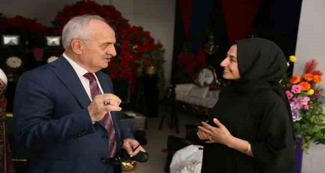 Başkan Aygün: "Hükümetimizle yerel yönetimlerimizle daima esnaflarımızın yanındayız"