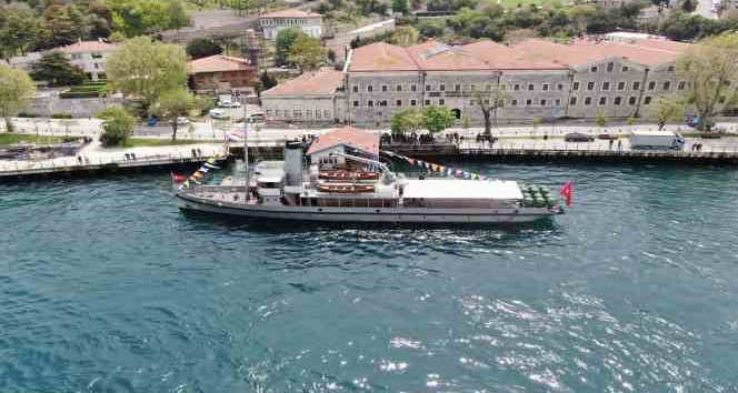TCG Nusret Müze Gemisi, Üsküdar’da ziyarete açıldı