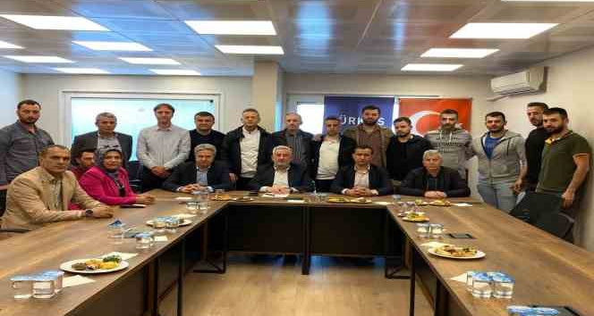 Türk-İş’ten Lütfü Türkkan’a tepki