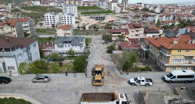 Nevşehir’de yol yenileme çalışmaları devam ediyor