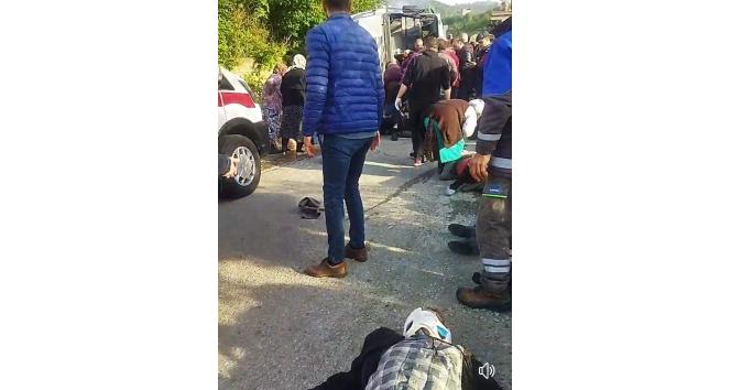 Trabzon’da belediye otobüsü kaza yaptı: 20 yaralı