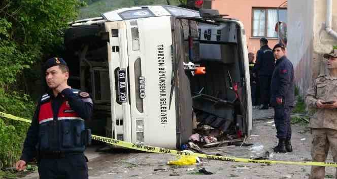 Trabzon’da belediye otobüsü kaza yaptı: 4 ölü, 21 yaralı