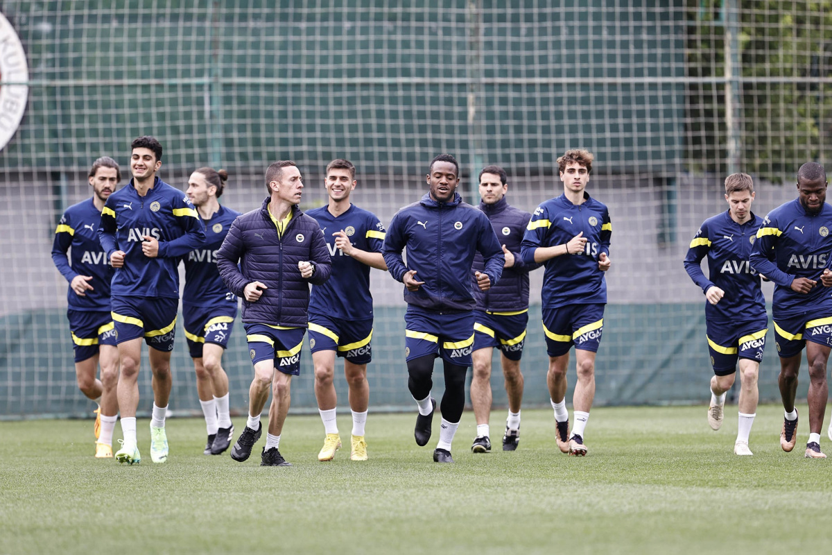 Fenerbahçe, Giresunspor maçı hazırlıklarına başladı