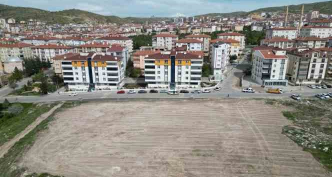 Bahadır Sokak’ta yeni park çalışması başladı