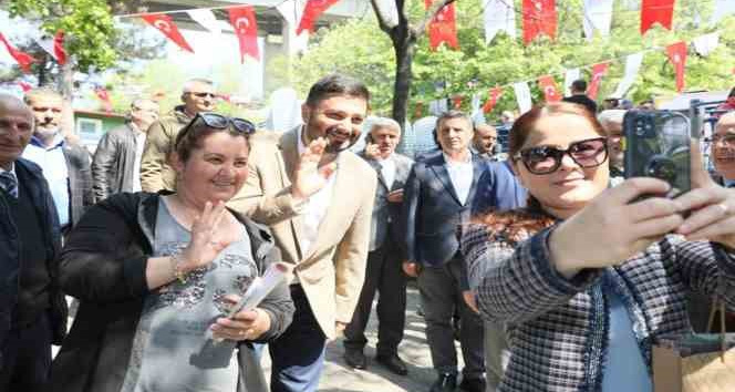 Kağıthane Belediyesi tarafından Lale Sitesi’nin 30 yıllık tapu sorunu çözüldü