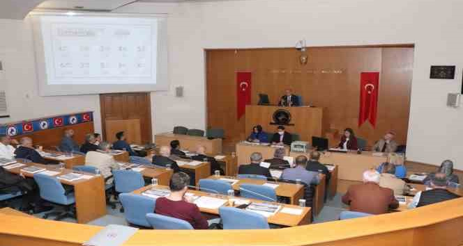 Başkan Özlü projelerle ilgili bilgi verdi