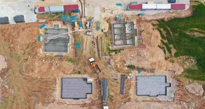 İkinci depremin merkezi Elbistan’da köy evlerinin temelleri yükseliyor