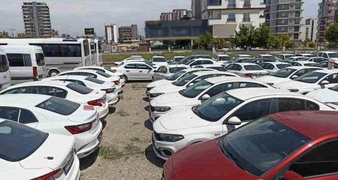 Mersin’de araç stoku yapan firmaya işlem yapıldı