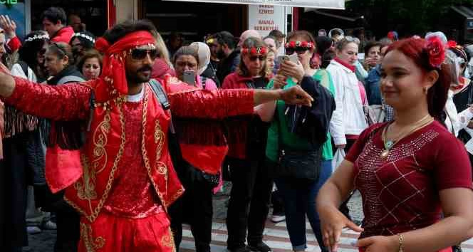 Kakava Hıdırellez Şenlikleri 9/8’lik oyunlarla başladı