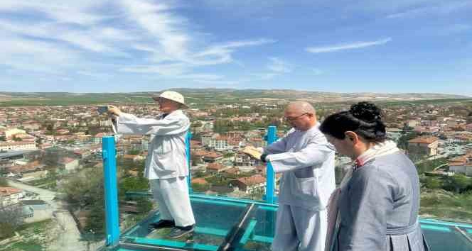 Kayabaşı Cam Seyir Terası’nın ilk misafirleri Güney Kore’den