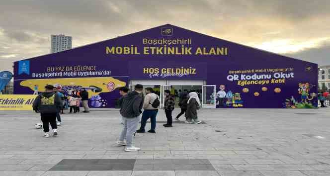 Mobil Etkinlik Alanı Kent Meydanı’nda Başakşehirlileri bekliyor