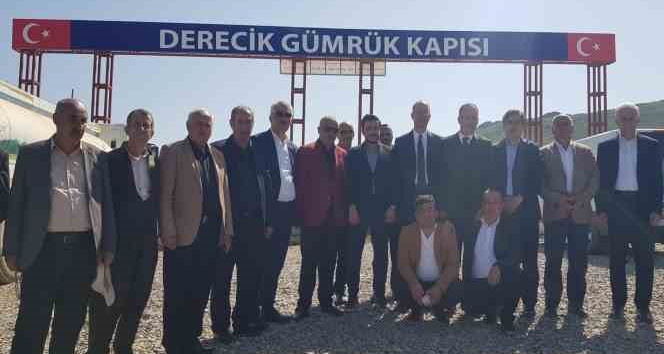 Derecik Gümrük Kapısı’nın açılması için çalışmalar devam ediyor