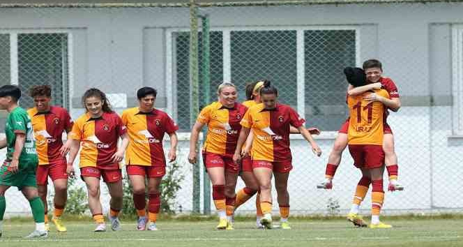 Galatasaray Kadın Futbol Takımı yarı finalde