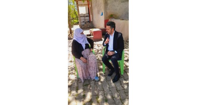 83 yaşındaki Menşure nine: "Erdoğan kazansın koç keseceğim"