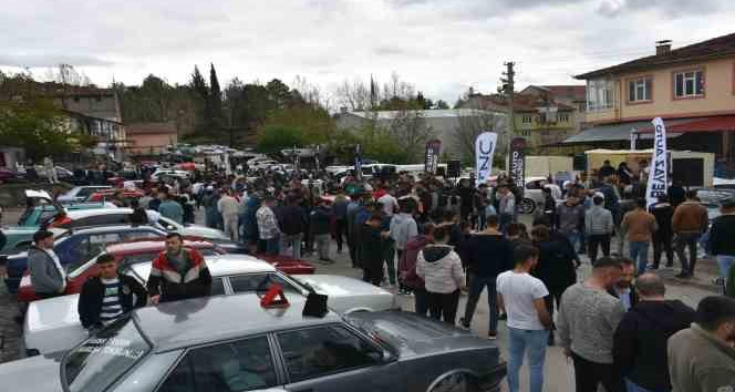 Kastamonu’da 200 modifiyeli aracın sergilendiği fuara yoğun ilgi
