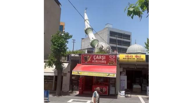 Batman’da 50 yıllık caminin minaresi kontrollü yıkıldı