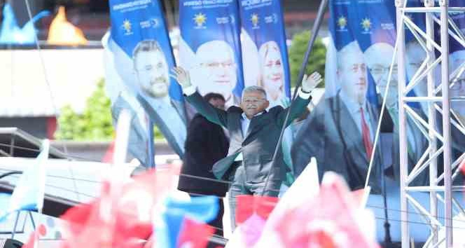 Başkan Büyükkılıç’tan “sandığa gidin” çağrısı