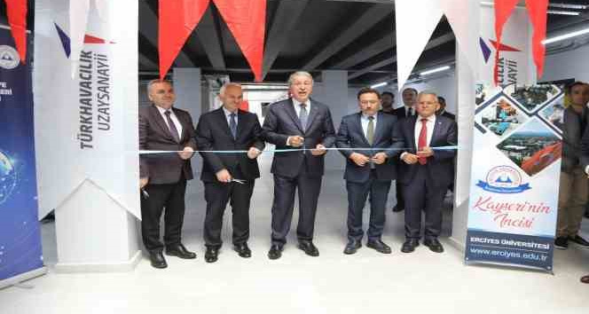 ERÜ’de TUSAŞ Uzay Bilimleri ve Uydu Teknolojileri Laboratuvarı’nın açılışı gerçekleştirildi