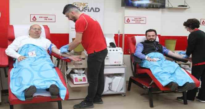 MÜSİAD İzmir’den kan bağışı kampanyası
