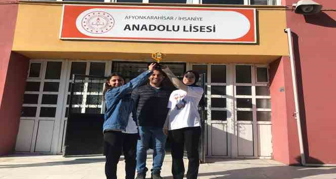 Robo Frig projeleriyle Yükselen Yıldız Ödülü aldılar