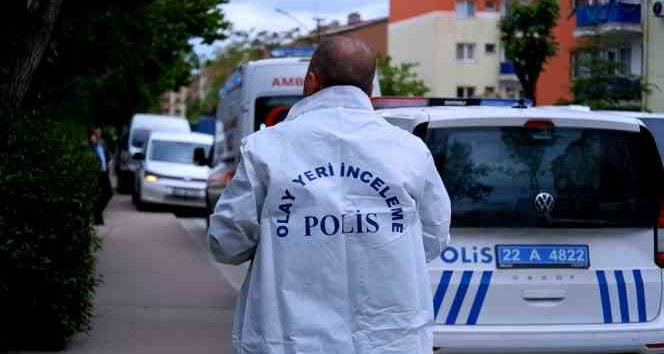 Edirne’de kahreden olay: Cam silerken düşüp öldü