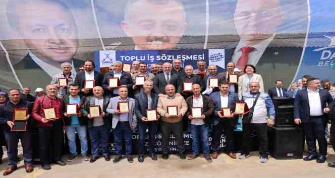Darıca’da işçinin yüzünü güldüren sözleşme imzalandı