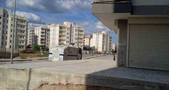 Nusaybin’de Yeşil Sol Parti mitingi sonrası polise taşlı saldırı