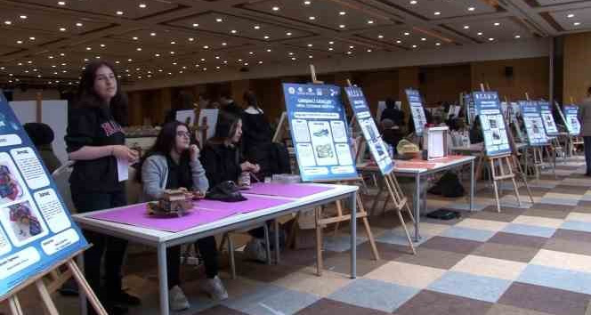 Bahçelievler’de lise öğrencilerinin ürettiği ürünler Dijital Proje Festivali’nde sergilendi