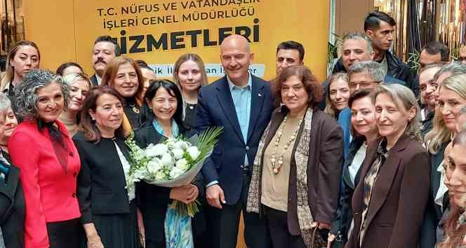 İçişleri Bakanı Soylu, nüfusmatik cihazını tanıttı