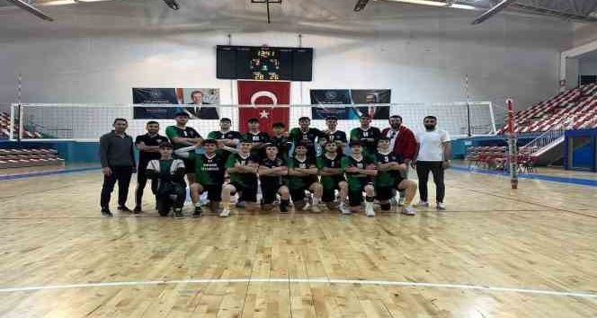 Solhan’ın voleybol takımı Türkiye finallerinde