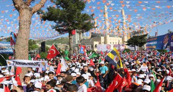 Cumhurbaşkanı Erdoğan, Mardin’de terör örgütlerine meydan okudu