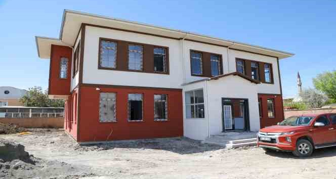 Van’ın 13 ilçesine bebek-çocuk kütüphanesi