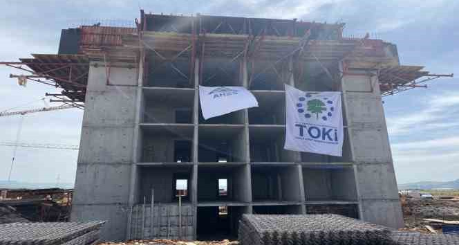 Kalıcı deprem konutları hızla yükseliyor