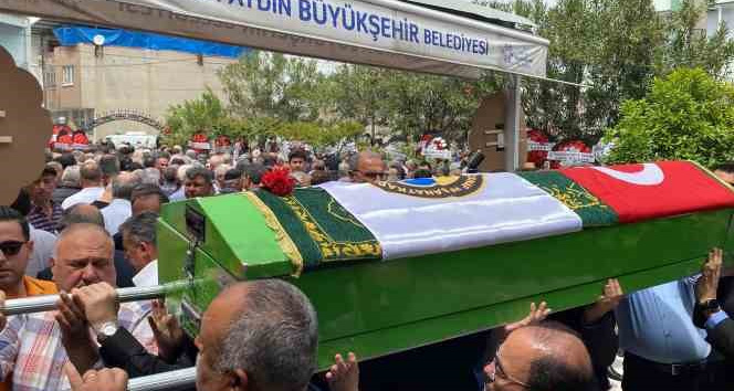 Efsane Başkan Saraç, son yolculuğuna uğurlandı