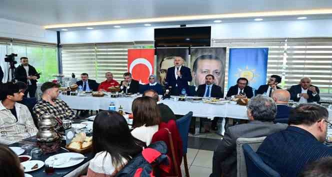 Bakan Karaismailoğlu: “Bir taraftan yüzyılın afeti ile mücadele ettik, bir taraftan projelerimizi bitirdik”