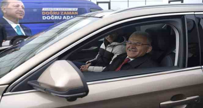 Büyükkılıç Togg’la Şehir Turu Attı