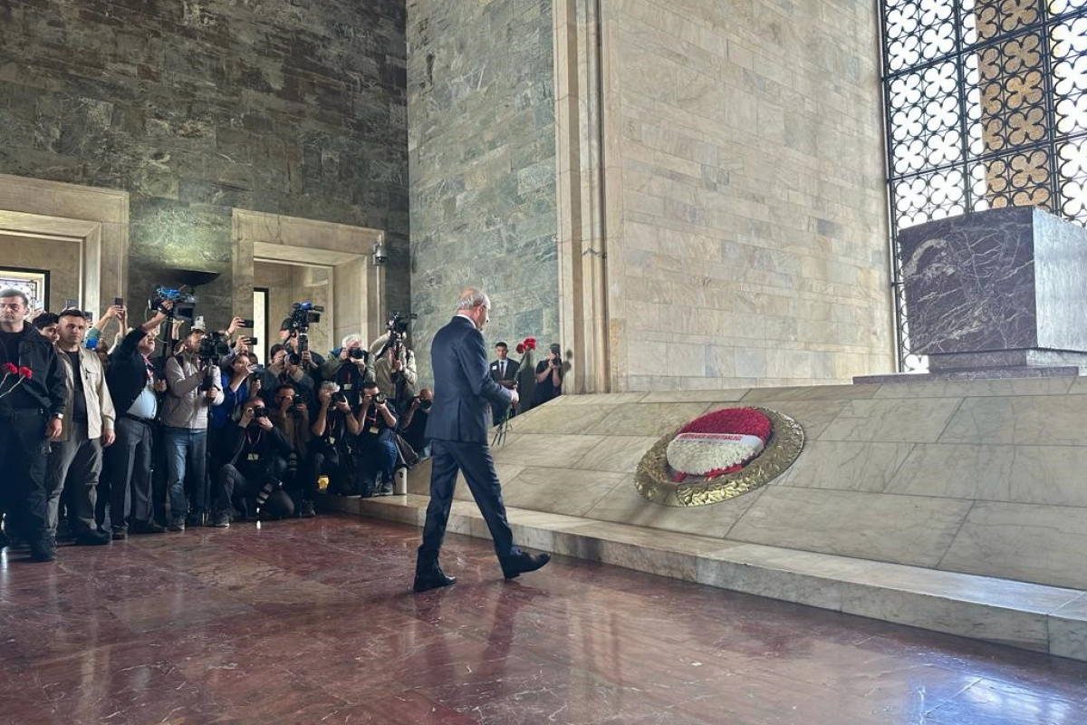 Millet İttifakı&#039;nın Cumhurbaşkanı Adayı ve CHP lideri Kılıçdaroğlu, Anıtkabir’i ziyaret etti