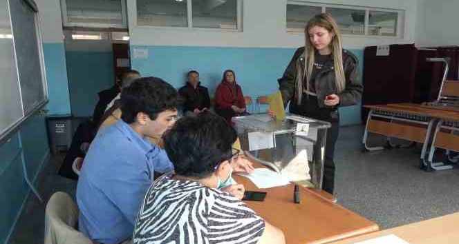 Kırıkkale’de vatandaşlar sandık başına gidiyor