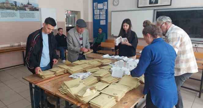 Tekirdağ’da oylar sayılmaya başlandı