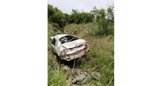 Nazilli’de otomobil şarampole devrildi: 2 ölü