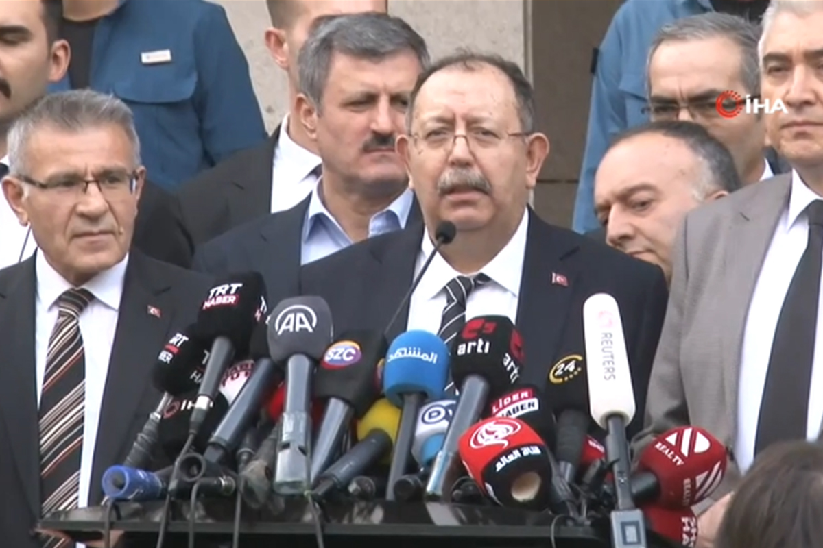 YSK Başkanı Yener: “Yurt içi sandıklarda yüzde 71,64 yurt dışı sandıklarda ise yüzde 18,76 açıldı”