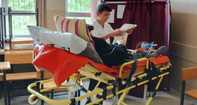 Aydın’da 91 vatandaş ambulansla sandığa ulaştırıldı